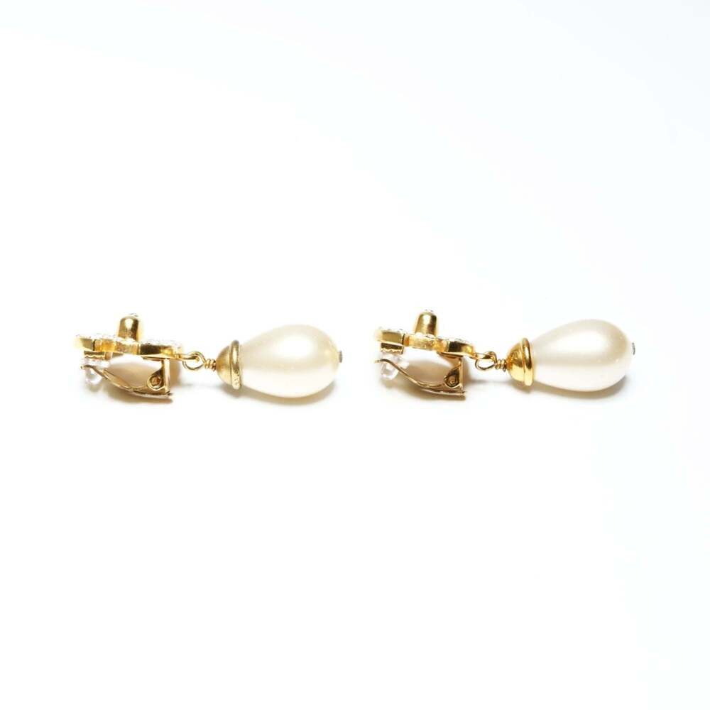 CHANEL Authentic Gold Pearl Logo Earrings - Picture 3 of 7